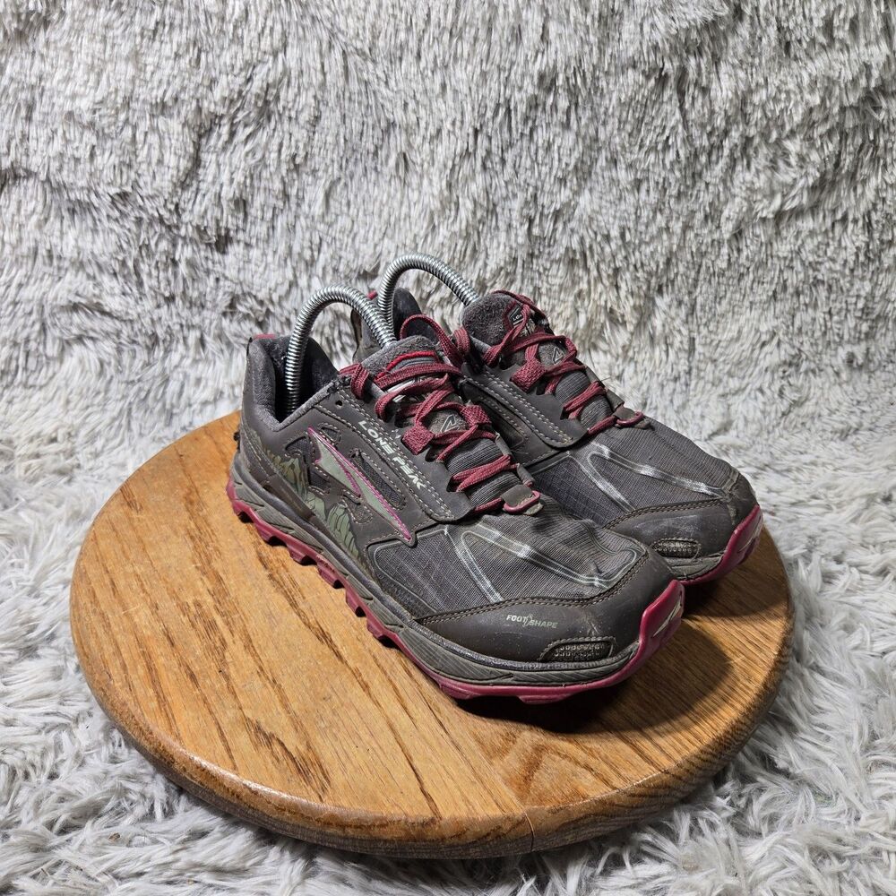 Altra Lone Peak 4 Trail Running Shoes Women Size 7.5 Grey/Rose Athletic Sneakers